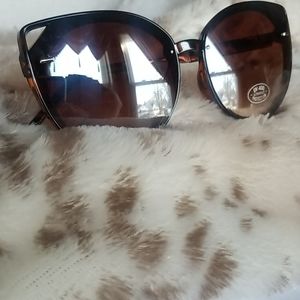 Cat Eye Cut Out Sunglasses- OS